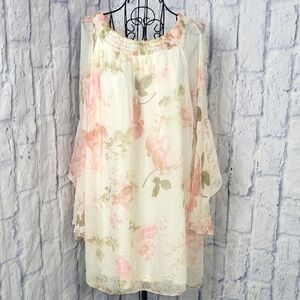VIOLA BORGHI Chic Pink‎ and Green Blouse with Elegant Design